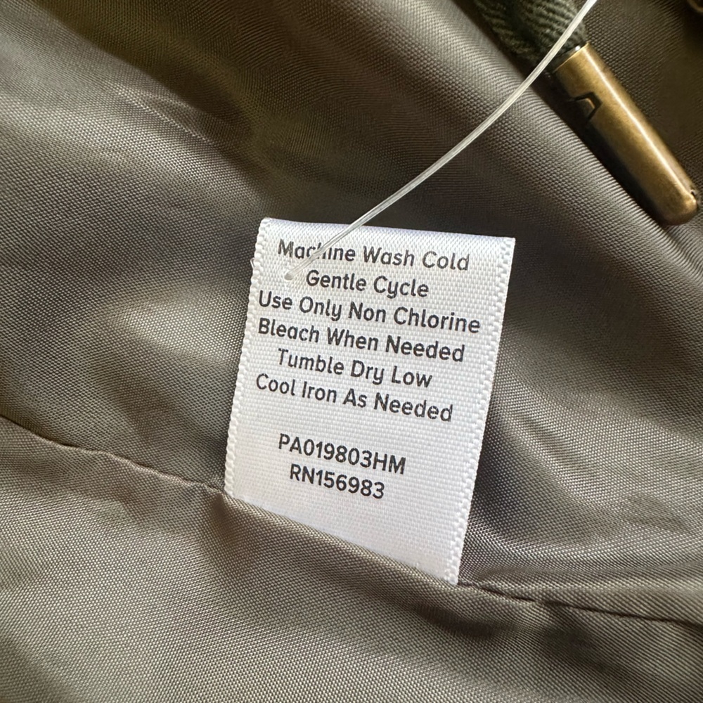 Peyton Jensen Women’s Green Jacket size medium - Picture 7 of 13